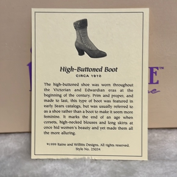 Just the Right Shoe Titled “High Buttoned Boot” #25034 (1999) Miniature Shoe - Picture 2 of 9